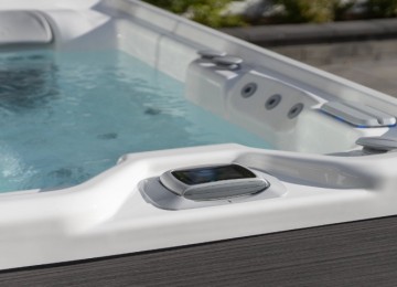 The benefits of investing in an energy-efficient spa pool | HotSpring Spas