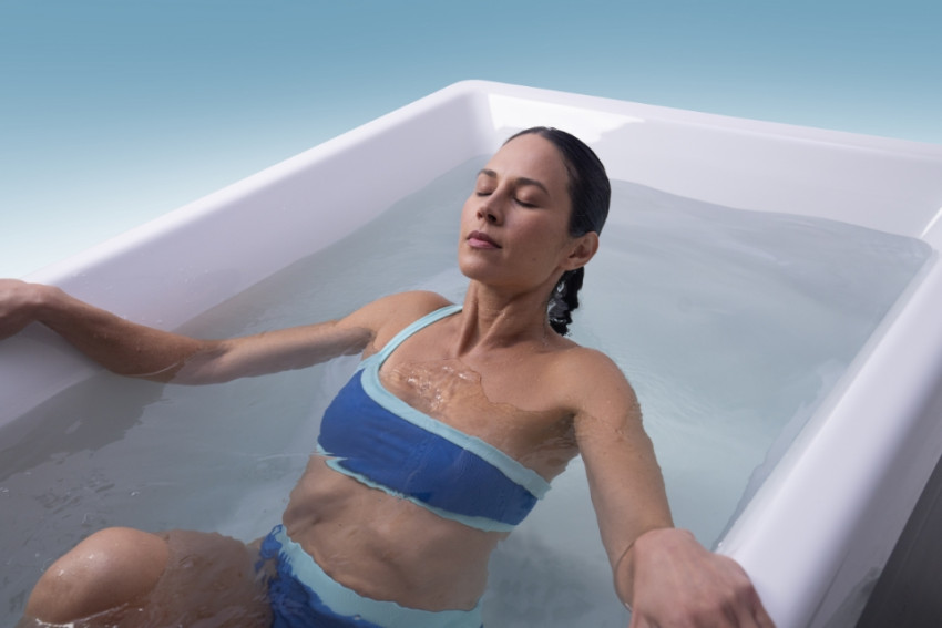 Why you should cold plunge to complete your wellness routine | HotSpring Spas
