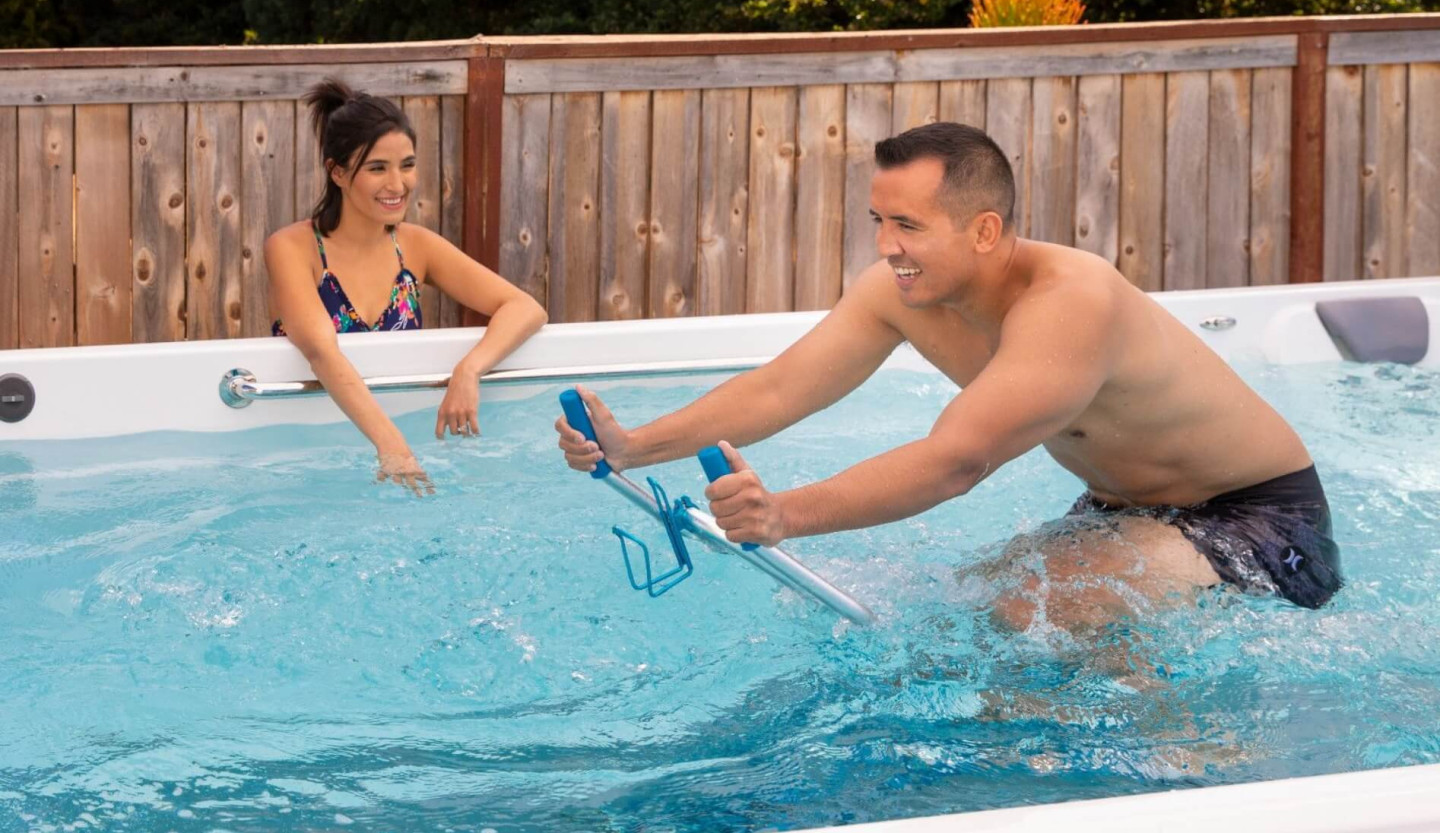 EP RecSport 2020 R500 AlpineWhite Mocha Lifestyle 002